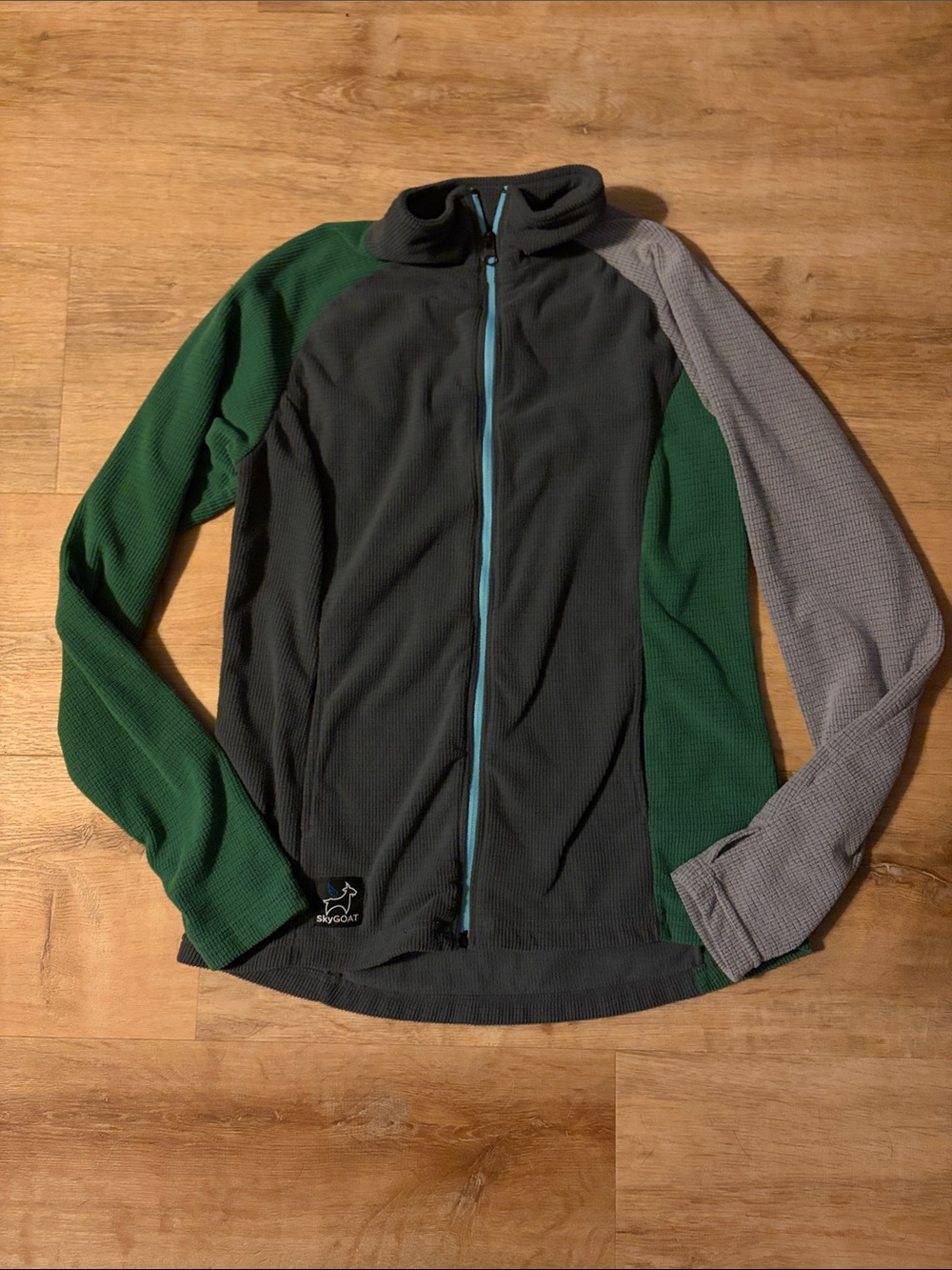Sky Goat women’s grid fleece full zip jacket medium like new backpacking hiking